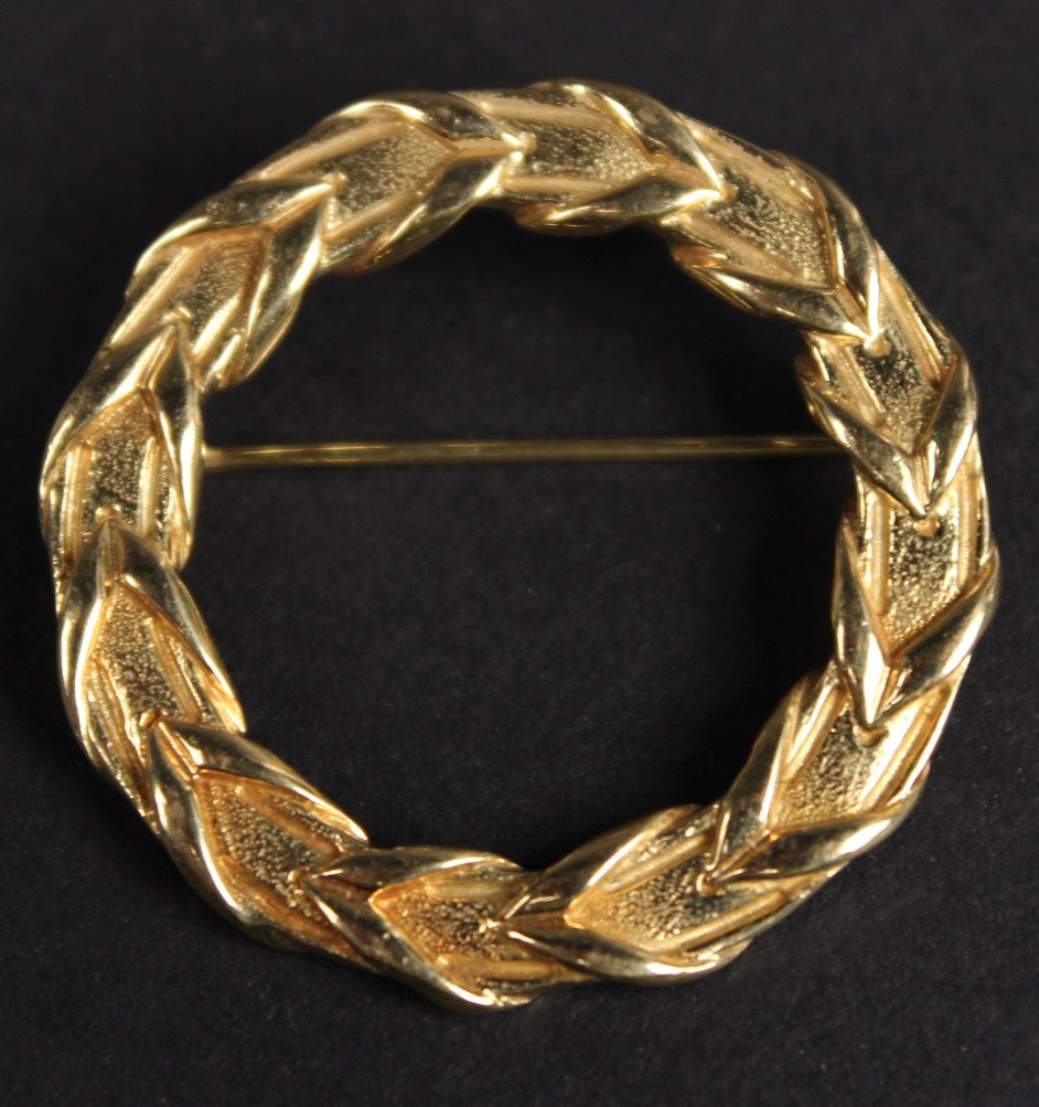 Tiffany & Co. 18K Yellow Gold Circle Pin (1 of 5)