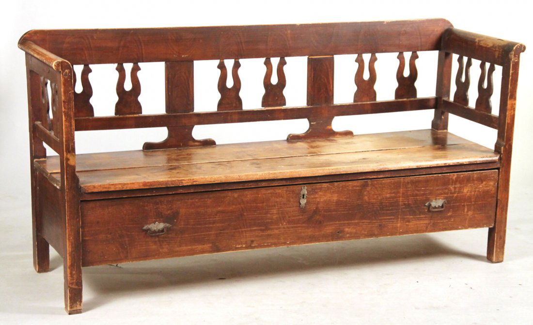 Stained Pine Bench (1 of 9)