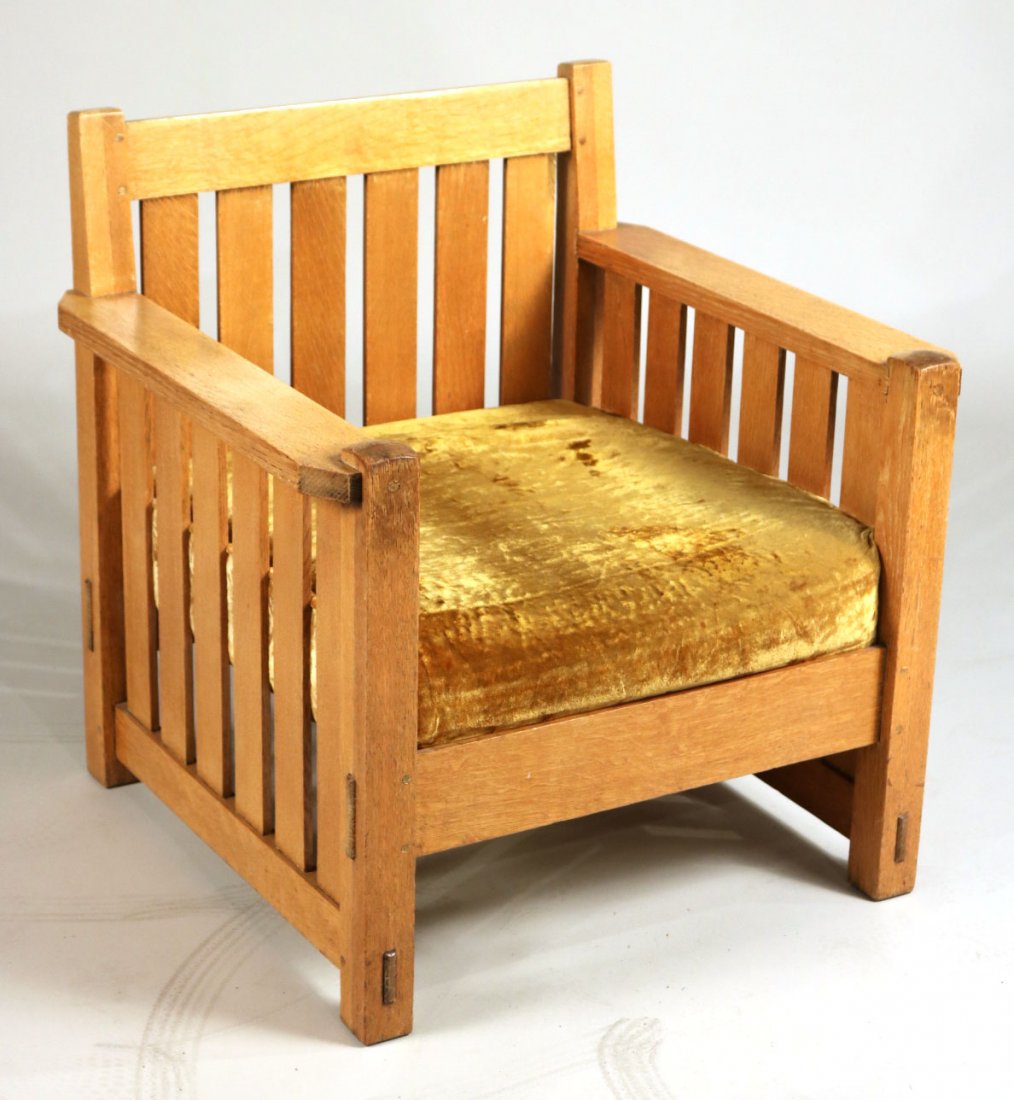 Arts & Crafts Style Oak Armchair (1 of 8)