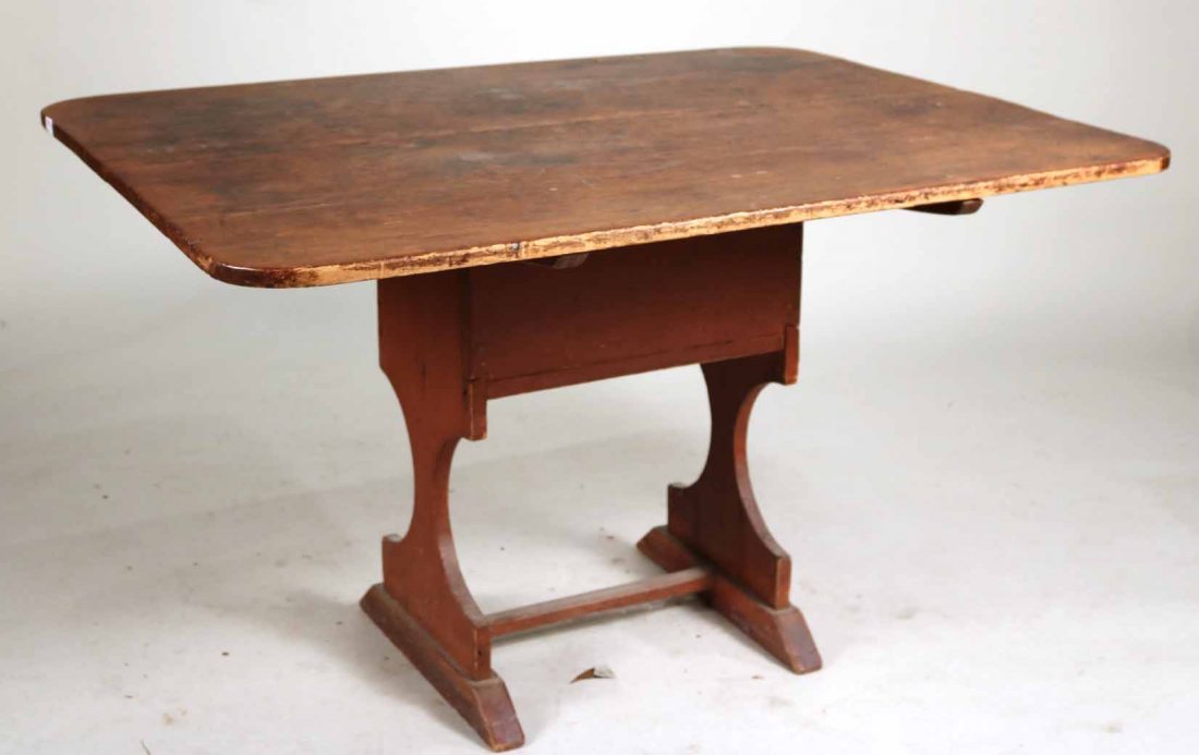 Red-Painted and Stained Pine Settle (1 of 5)