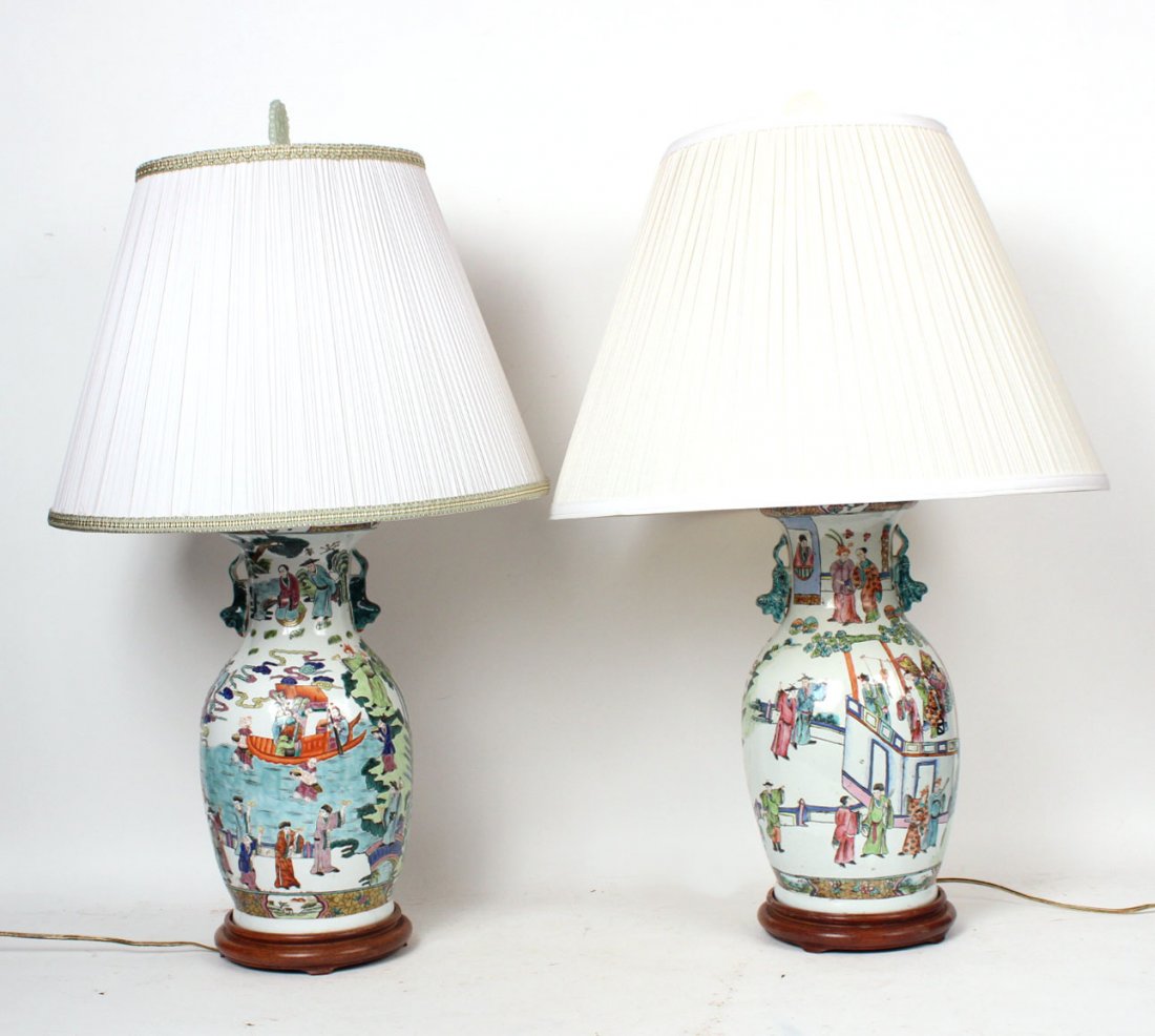 Two Similar Chinese Porcelain Handled Vases (1 of 8)