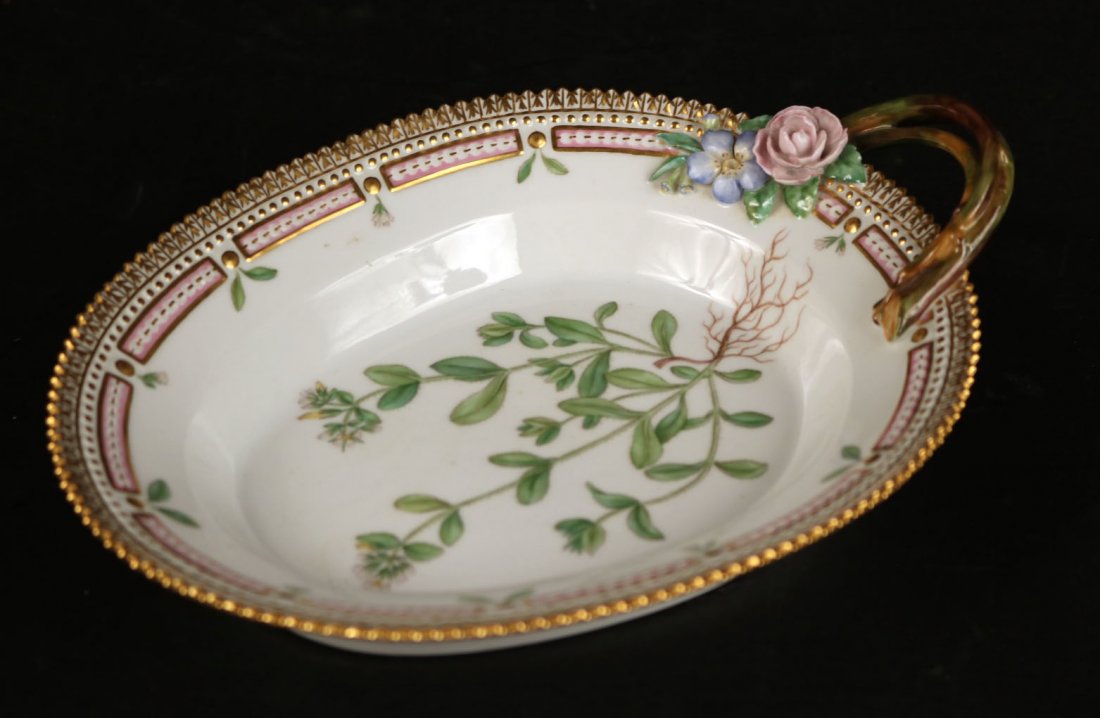Royal Copenhagen Floral Danica Oval Dish (1 of 6)