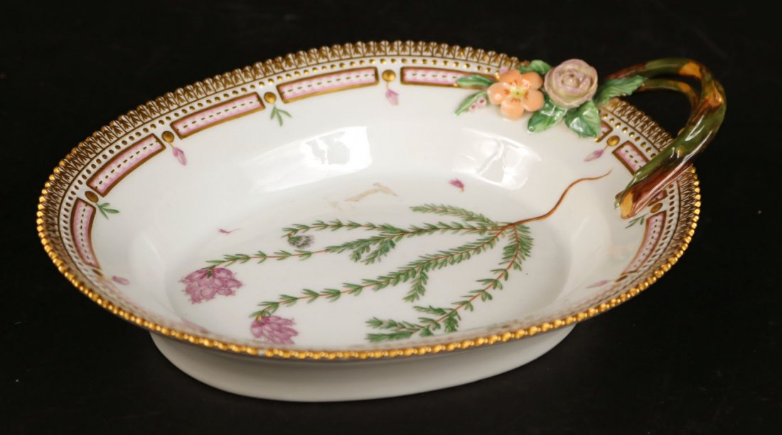 Royal Copenhagen Floral Danica Oval Dish (1 of 6)