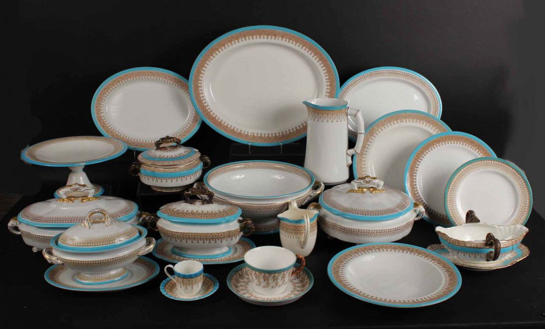 Royal Worcester Porcelain Dinner Service (1 of 10)