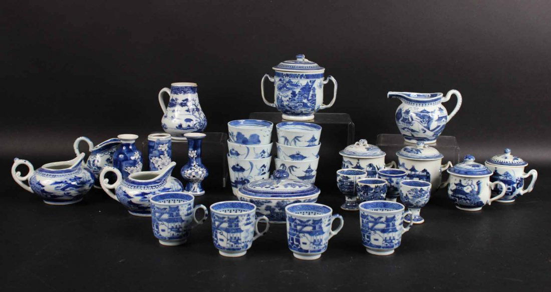 Group of Canton Porcelain Chinese Export Articles (1 of 8)