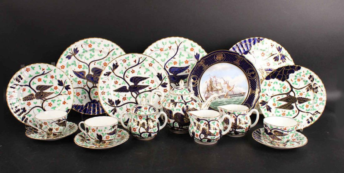 Partial Royal Worcester Porcelain Dinner Service (1 of 8)