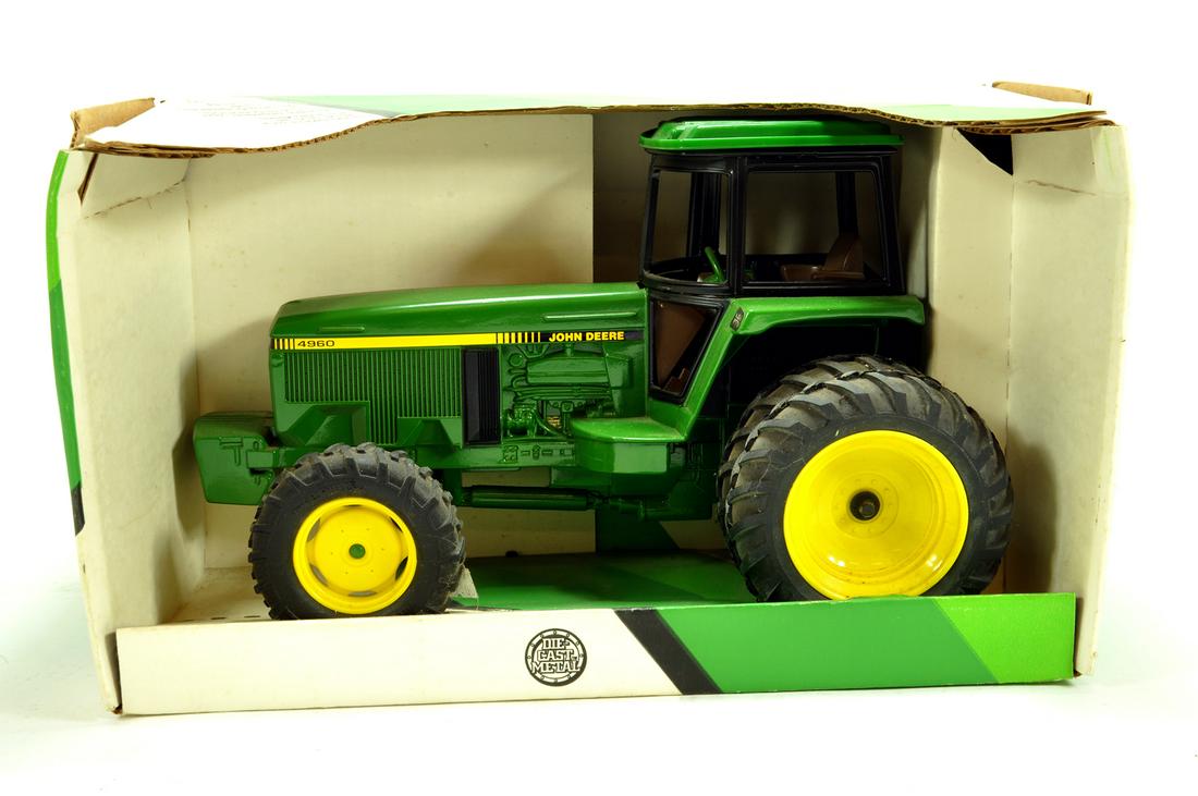 Ertl 1/16 Farm issue comprising John Deere 4960 (1 of 1)