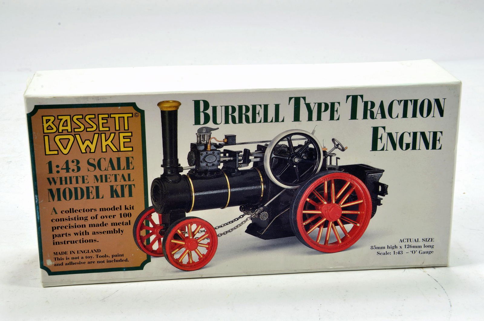 Bassett Lowke 1/43 White Metal Model Kit of Burrell: Bassett Lowke 1/43 White Metal Model Kit of Burrell Traction Engine. Complete.