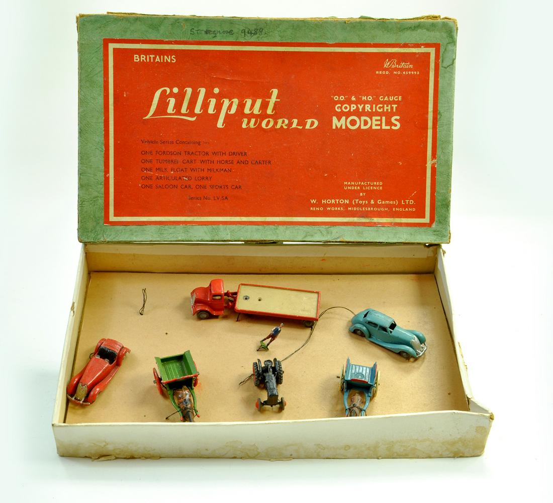 Britains Lilliput Series No. LV/SA 00 H0 Vehicle Set.: Britains Lilliput Series No. LV/SA 00 H0 Vehicle Set. Comprising Fordson Tractor, Tumbrel Cart with Horse & Carter, Milk Float, Articulated Lorry, Saloon Car and Sports Car. Missing some figures other