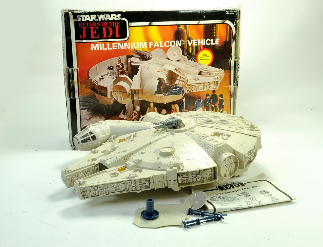 Palitoy/General Mills Star Wars Return of the Jedi: Palitoy/General Mills Star Wars Return of the Jedi Millenium Falcon Vehicle. Just missing training ball and radar stand, some decals lifting in fair to good box. Note: We are happy to provide addition