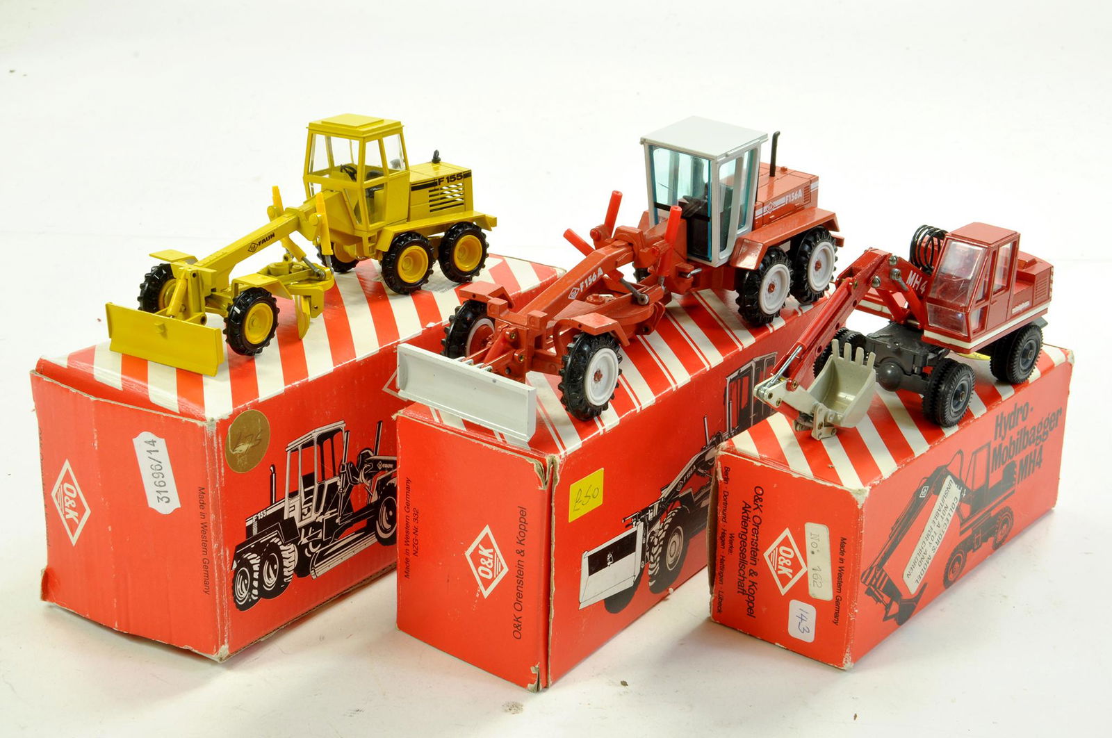 Conrad / NZG Diecast Construction Issues comprising O&K (1 of 1)