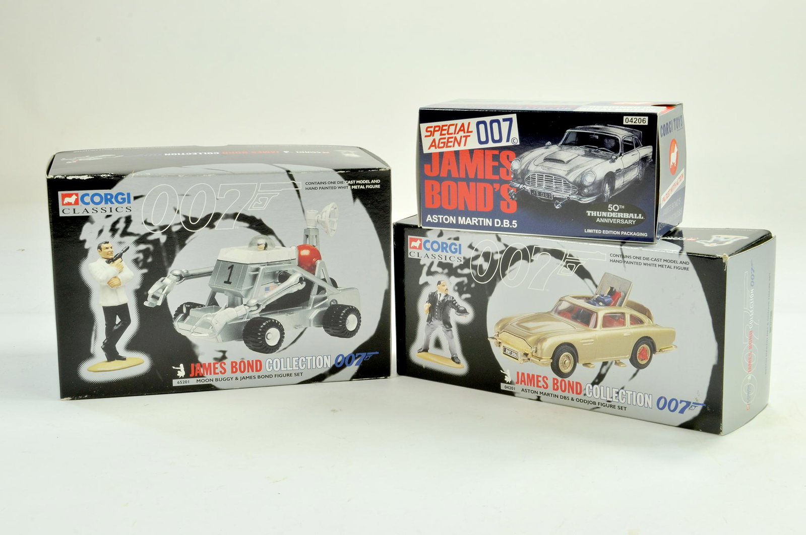 Corgi TV Related Modern Diecast issues comprising: Corgi TV Related Modern Diecast issues comprising various special issue James Bond models. Excellent in boxes. Note: We are always happy to provide additional images for any lot listed in addition to 