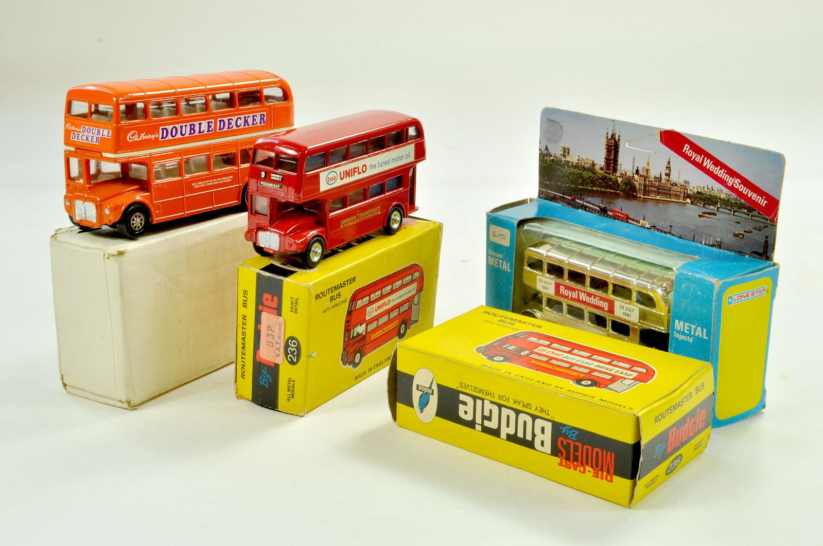 Diecast bus group comprising Corgi and Budgie including: Diecast bus group comprising Corgi and Budgie including promotional issues. Excellent with boxes (one budgie box is empty). Note: We are always happy to provide additional images for any lot listed in