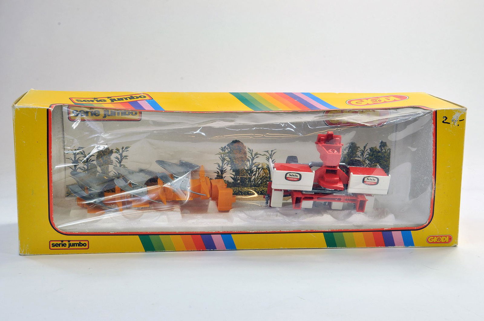 Giodi Farm issue comprising implement set. Generally (1 of 1)