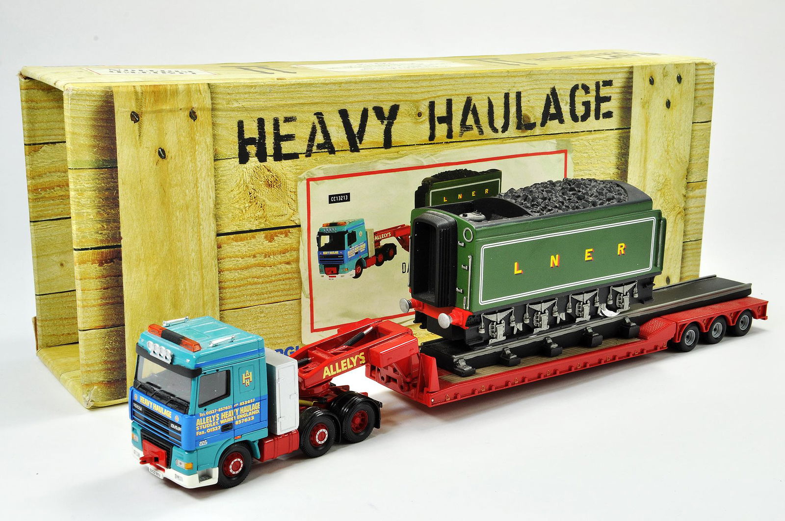 Corgi Diecast Model Truck Issue comprising no. cc13213 (1 of 1)