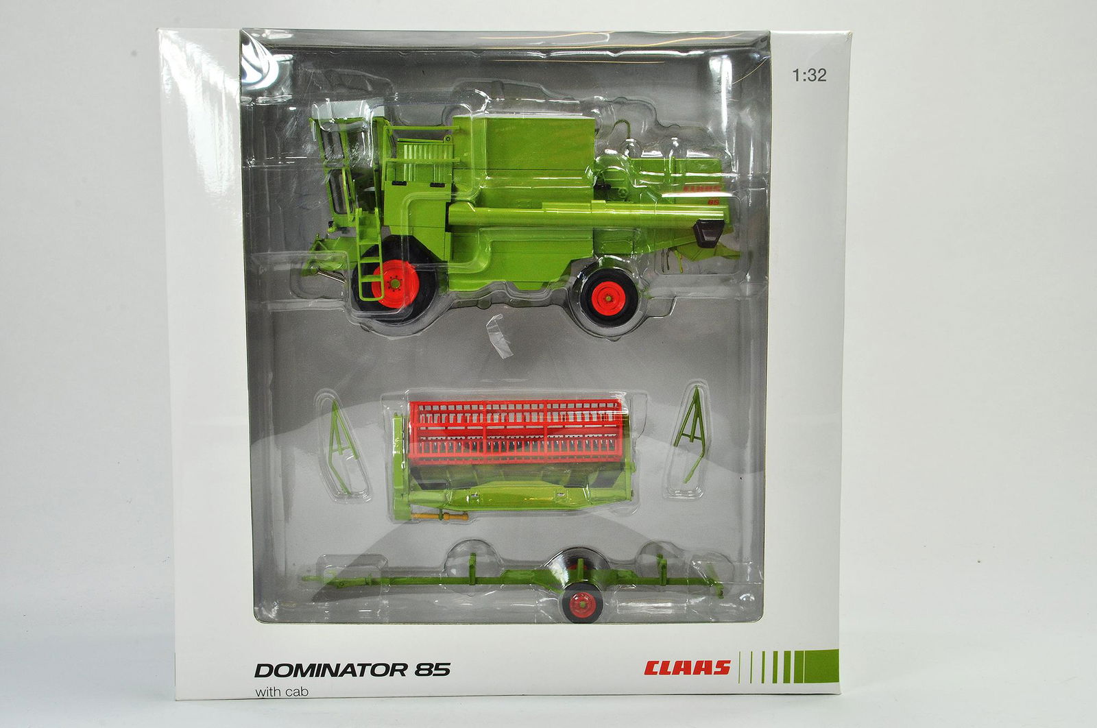USK 1/32 Diecast Model Farm Issue comprising Claas (1 of 1)