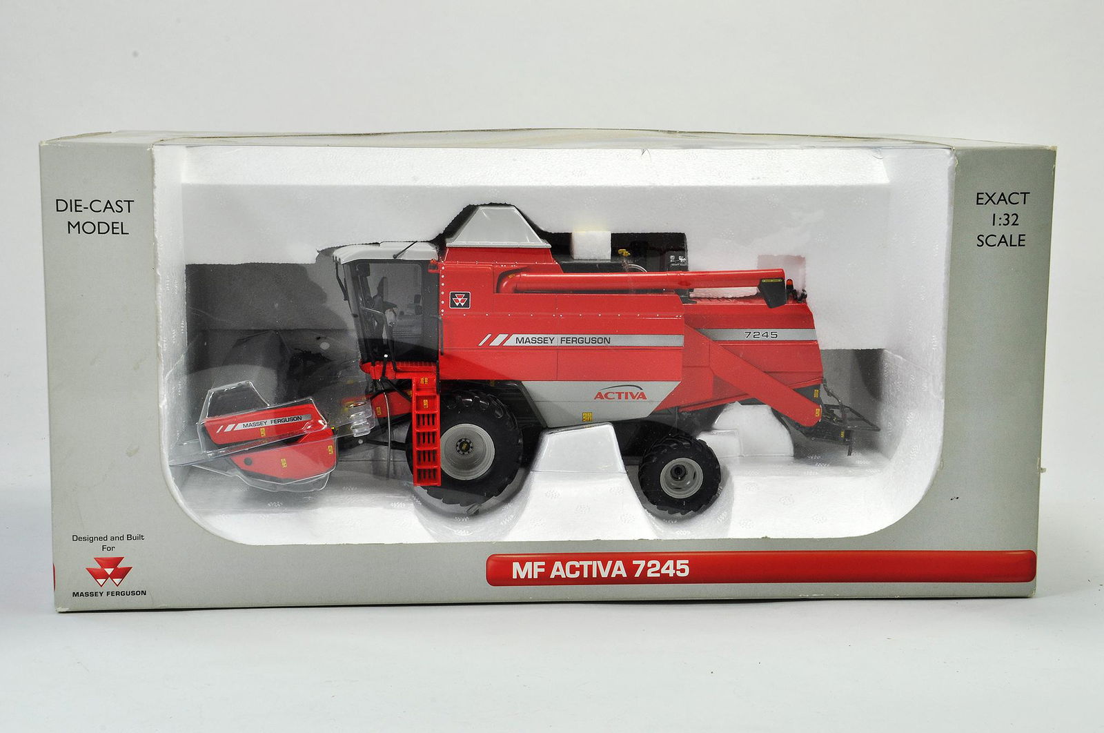 Universal Hobbies 1/32 Diecast Model Farm Issue (1 of 1)