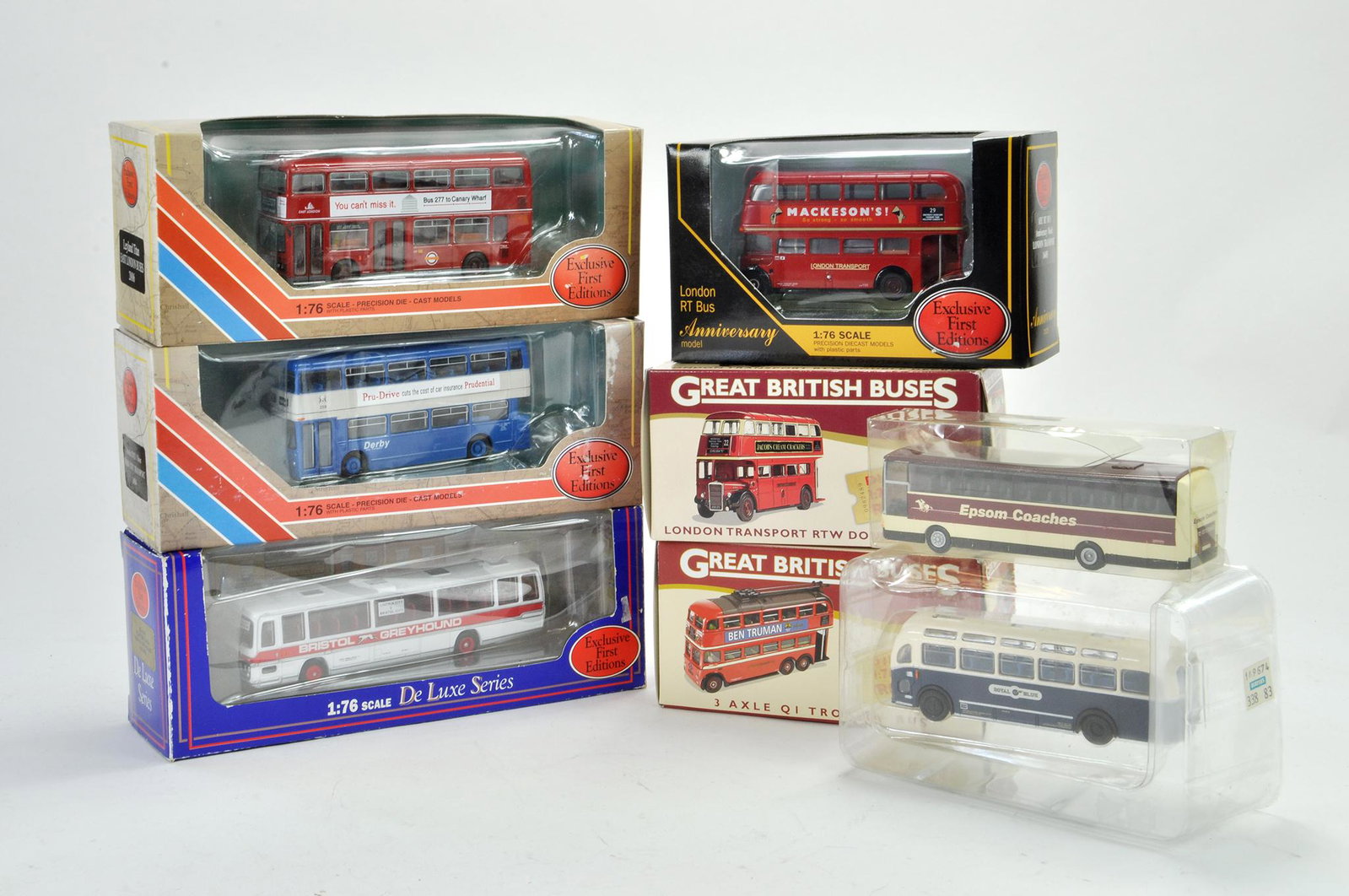 Eight Boxed EFE / Atlas Plus a couple of others mostly: Eight Boxed EFE / Atlas Plus a couple of others mostly 1/76 Bus / Transport Models comprising various issues. Appear Excellent with Boxes.
