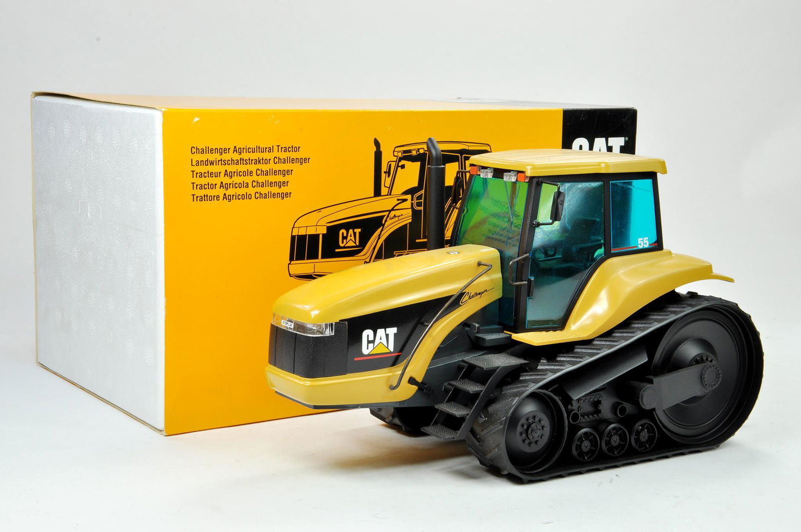 NZG 1/16 Challenger 55 Tracked Crawler Tractor. Has (1 of 1)