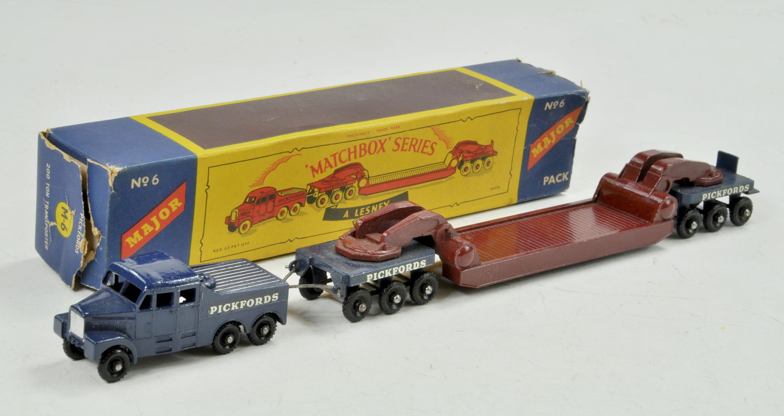 Matchbox Regular Wheels Major Pack No. 6 Pickfords 200 (1 of 1)