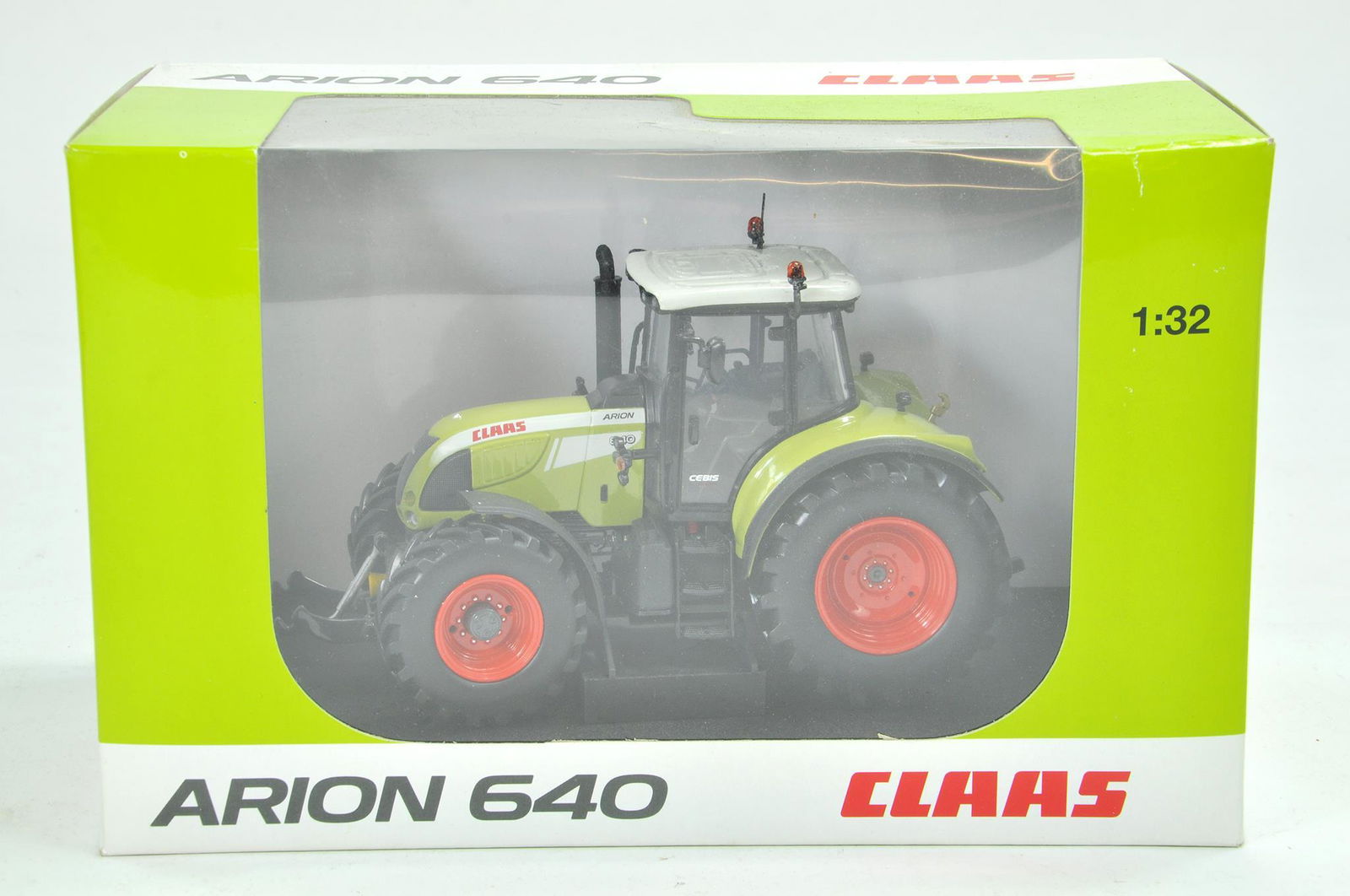 Universal Hobbies 1/32 Farm issue comprising Claas (1 of 1)