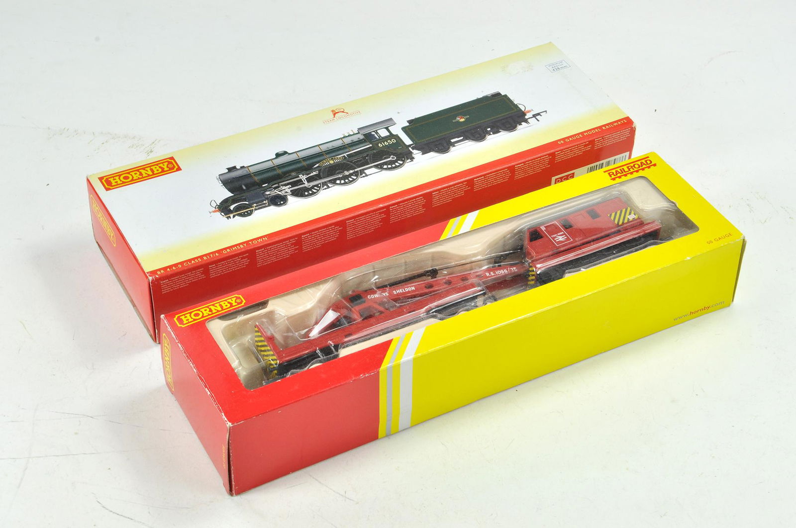 Hornby Model Railway issues comprising Grimsby Town (1 of 1)