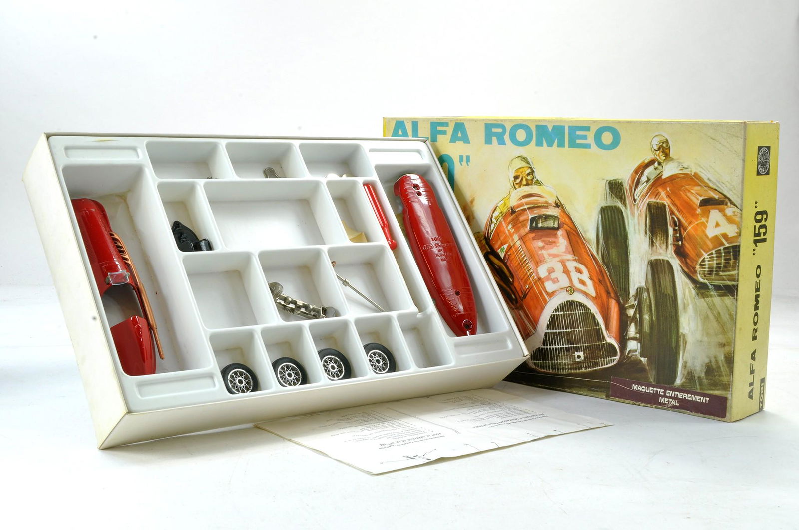 TOGI Alfa Romeo 159 Metal Construction Kit. Looks to be complete with original box. (1 of 1)