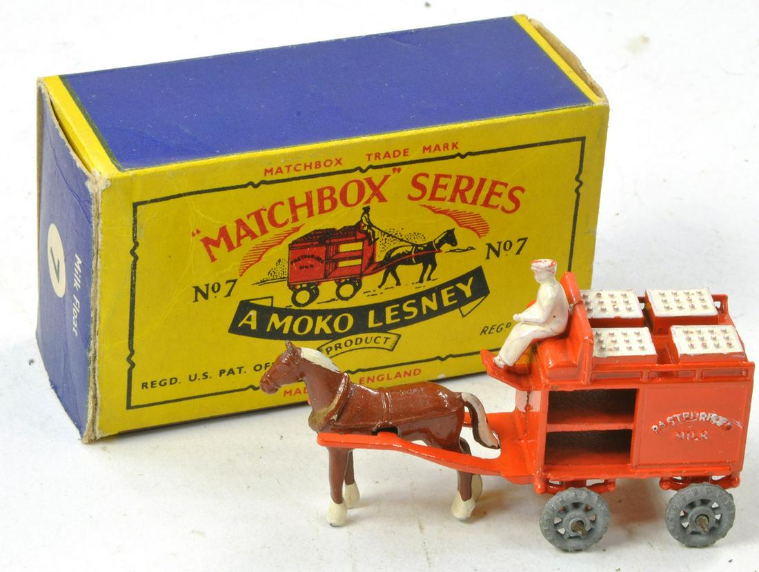 Matchbox Regular Wheels No. 7a Horse Drawn Milk Float. Orange with Brown Horse. White Milk Crates (1 of 1)