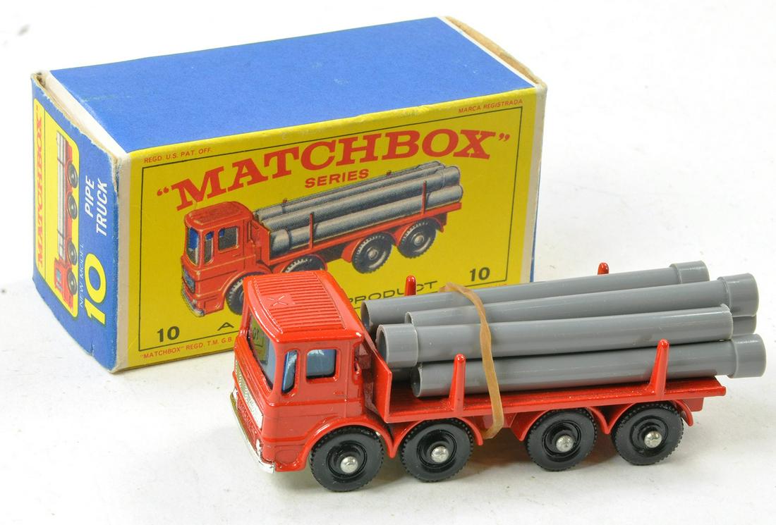 Matchbox Regular Wheels No. 10d Leyland Pipe Truck. Red with Chrome base and Grill, grey pipes. (1 of 1)
