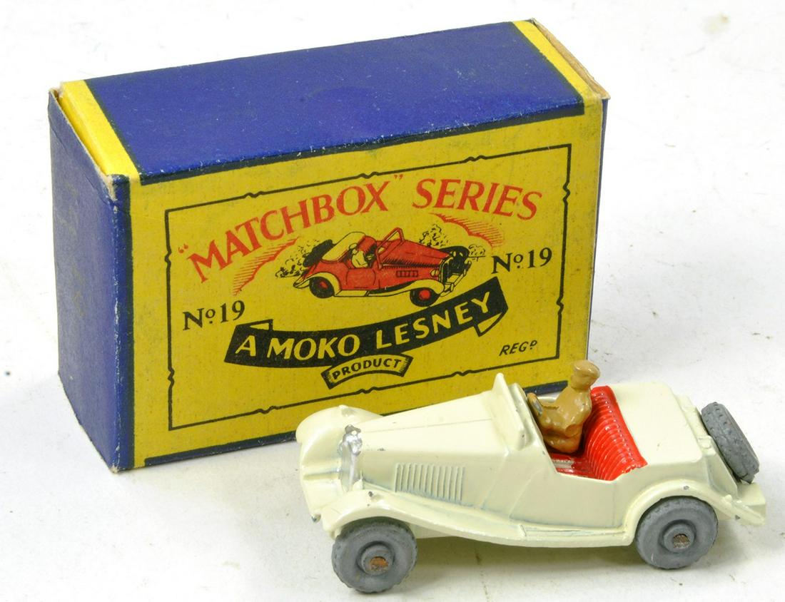 Matchbox Regular Wheels No. 19a MG Midget Sports Car. White with red seats, tan driver, metal wheels (1 of 1)