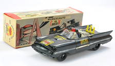 Murcielauto DC Comics No.4 Batman plastic friction driven Batmobile. Scarce Argentinian Issue has