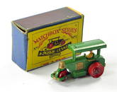 Matchbox Regular Wheels No. 1a Aveling Barford Diesel Road Roller. Dark green with gold trim, red