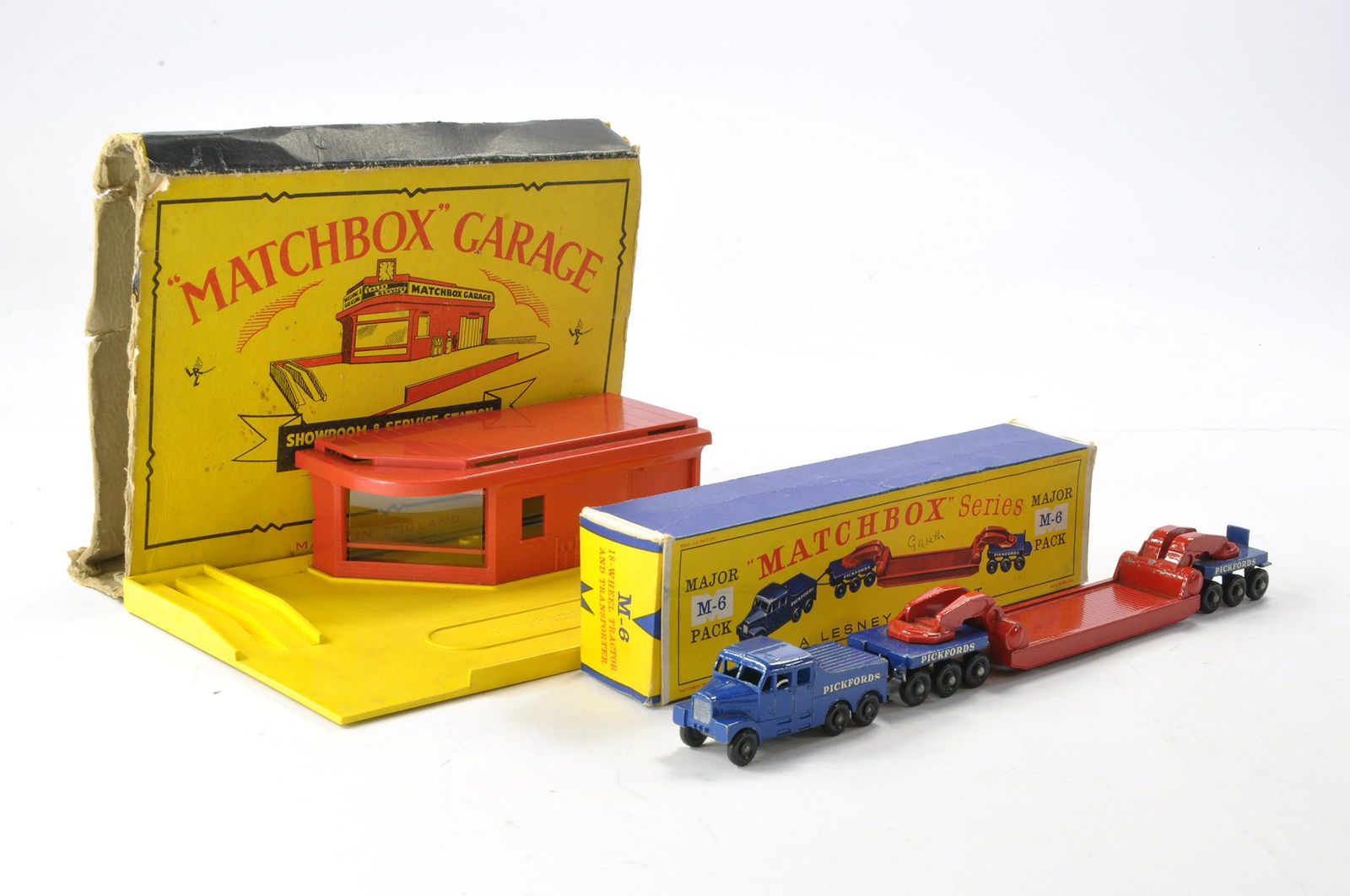 Matchbox Major Pack No. M6 Pickfords Low Loader, bright blue with crimson red low loader, good with (1 of 1)