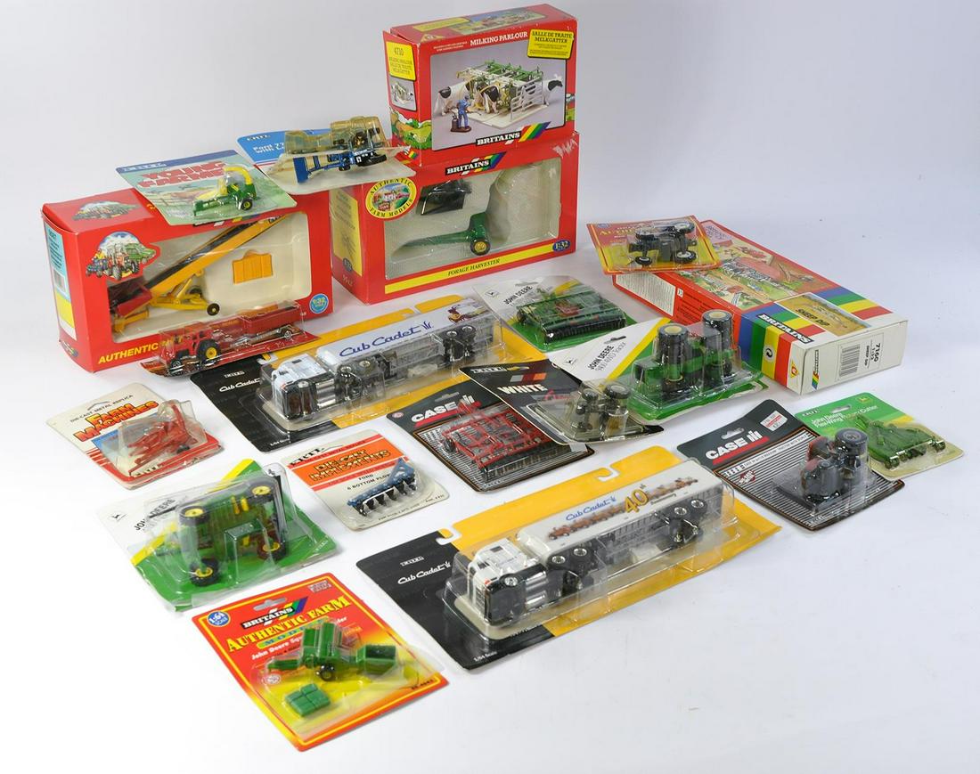 Farm Model Group comprising ERTL John Deere 9400 4WD Tractor, Britain's John Deere Square Bay Haler, (1 of 1)