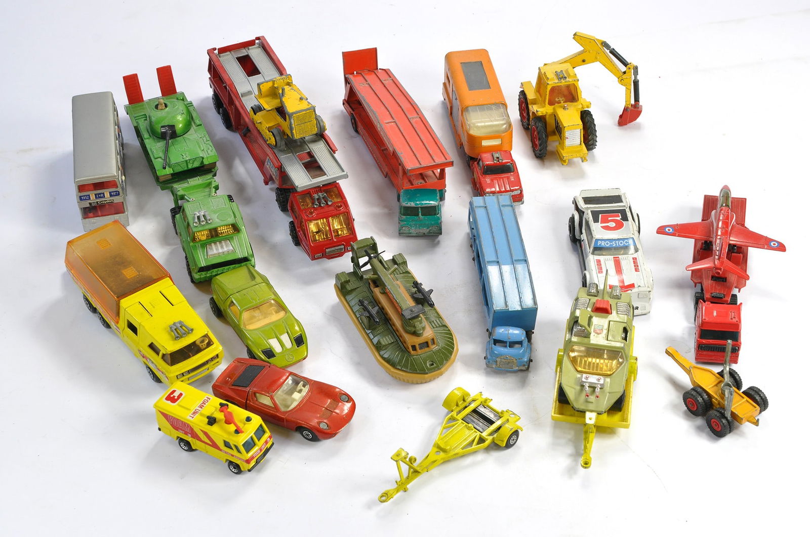 A small group of playworn Matchbox inc Superkings etc as shown.: A small group of playworn Matchbox inc Superkings etc as shown.