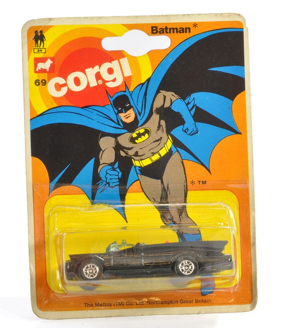 Corgi Juniors No. 69 Batmobile. Excellent on very good blister pack. (1 of 1)