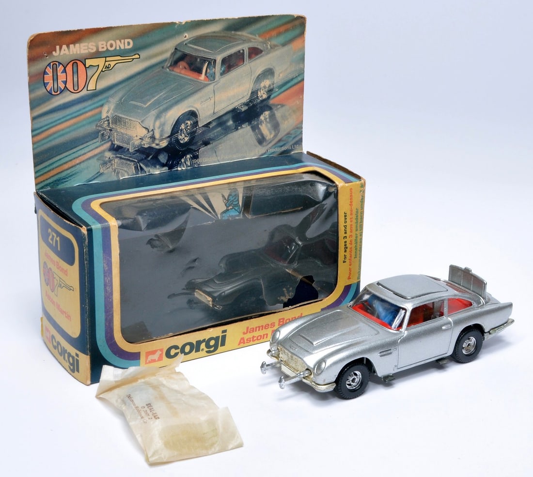 Corgi No. 271 James Bond 007 Aston Martin DB5. Metallic Silver, red interior. Displays generally (1 of 1)