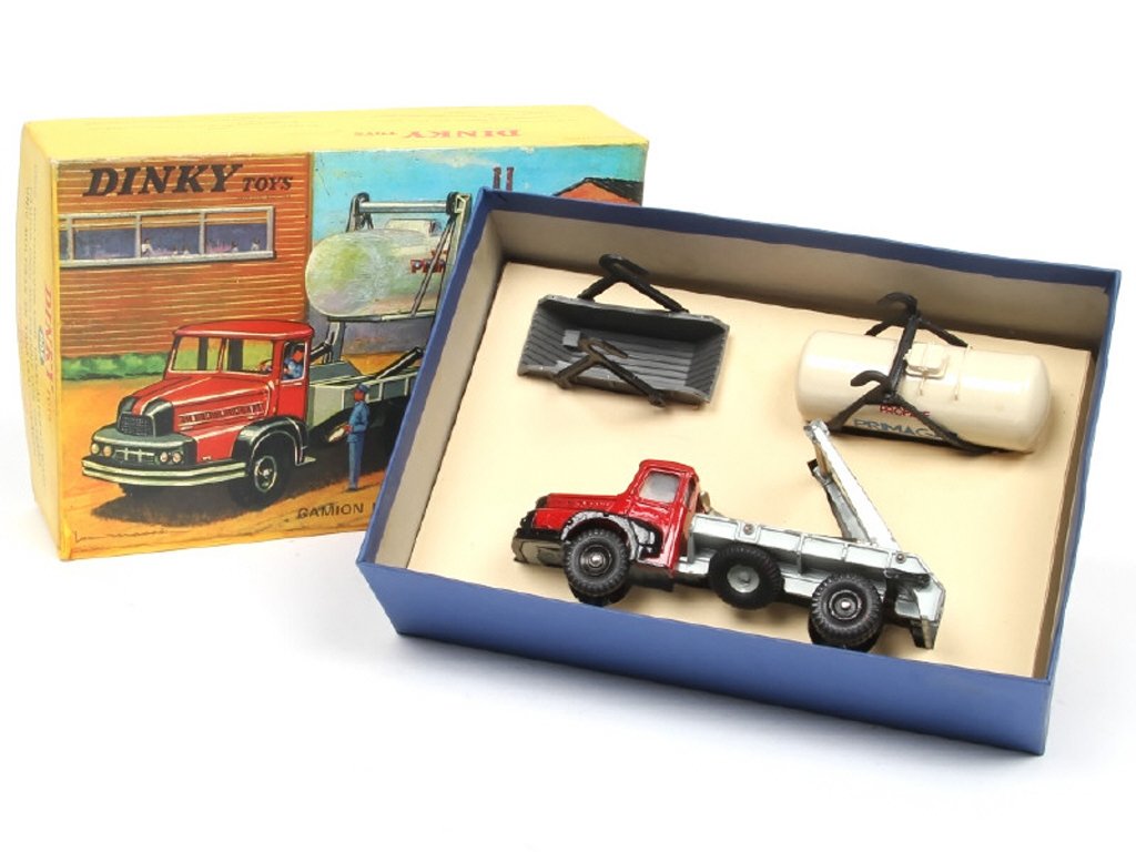 Dinky French 888 Camion Petrolier Saharien