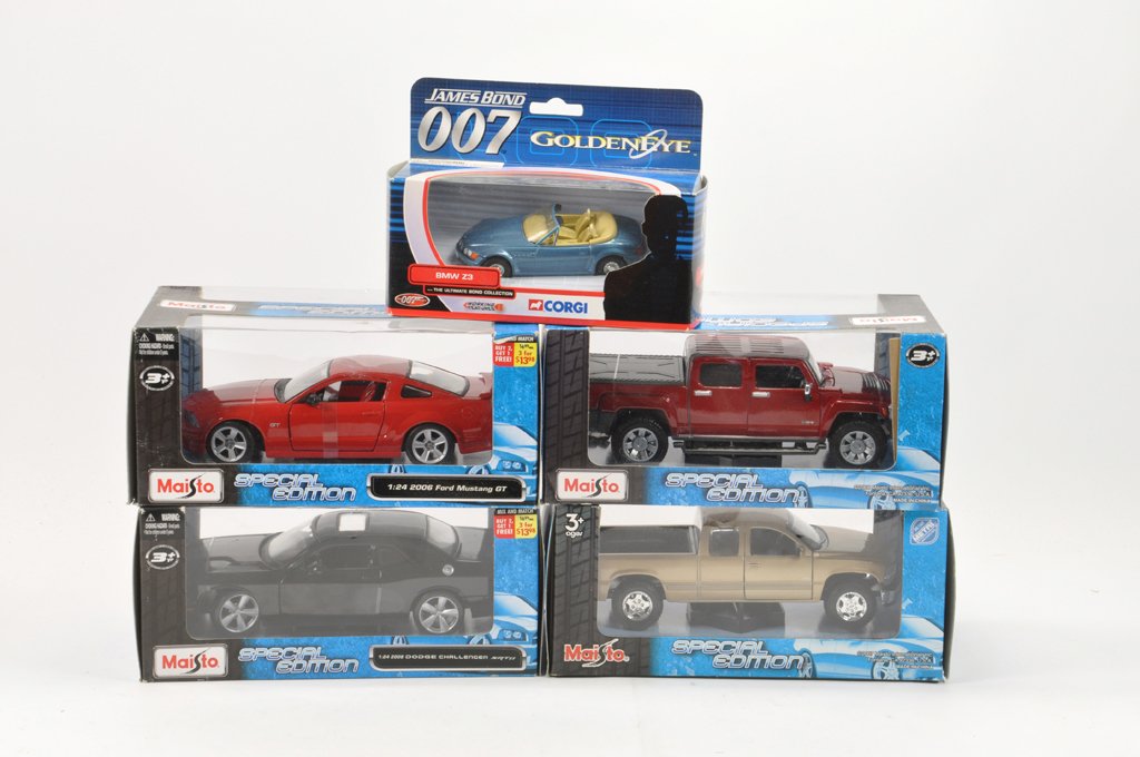 Quartet of Maisto US issue Vehicles and Corgi James (1 of 1)