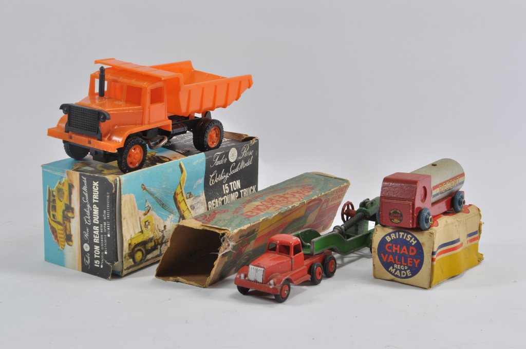 Tudor Rose Euclid Dump Truck, Scarce Wooden Chad Valley (1 of 1)