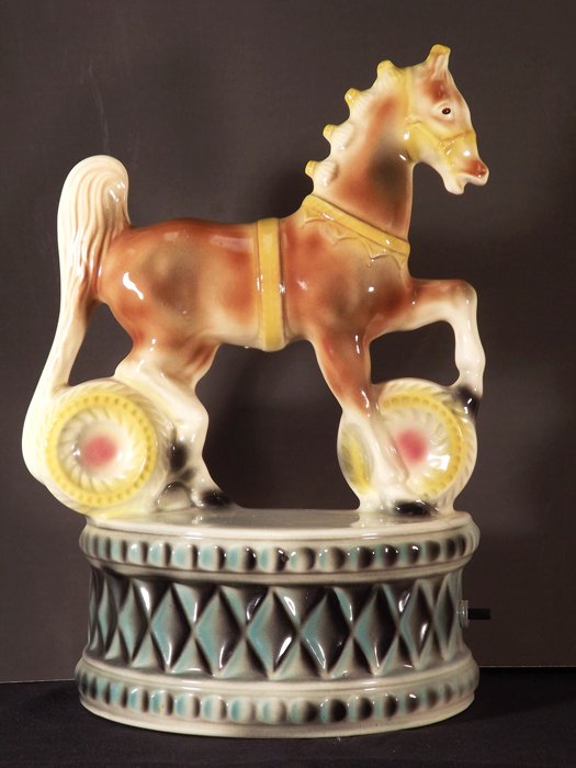 Vintage TV Lamp  by  Kron (1 of 1)