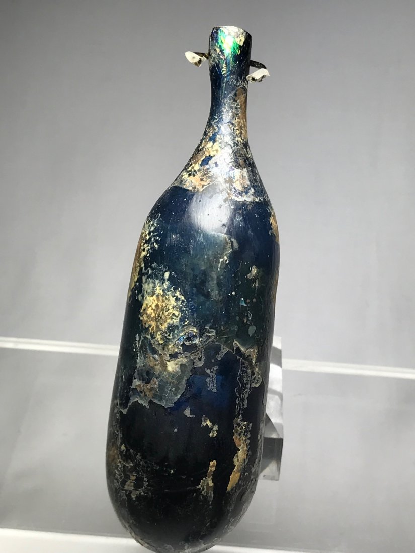 UNIQUE ROMAN BLOWN GLASS BOTTLE (1 of 5)