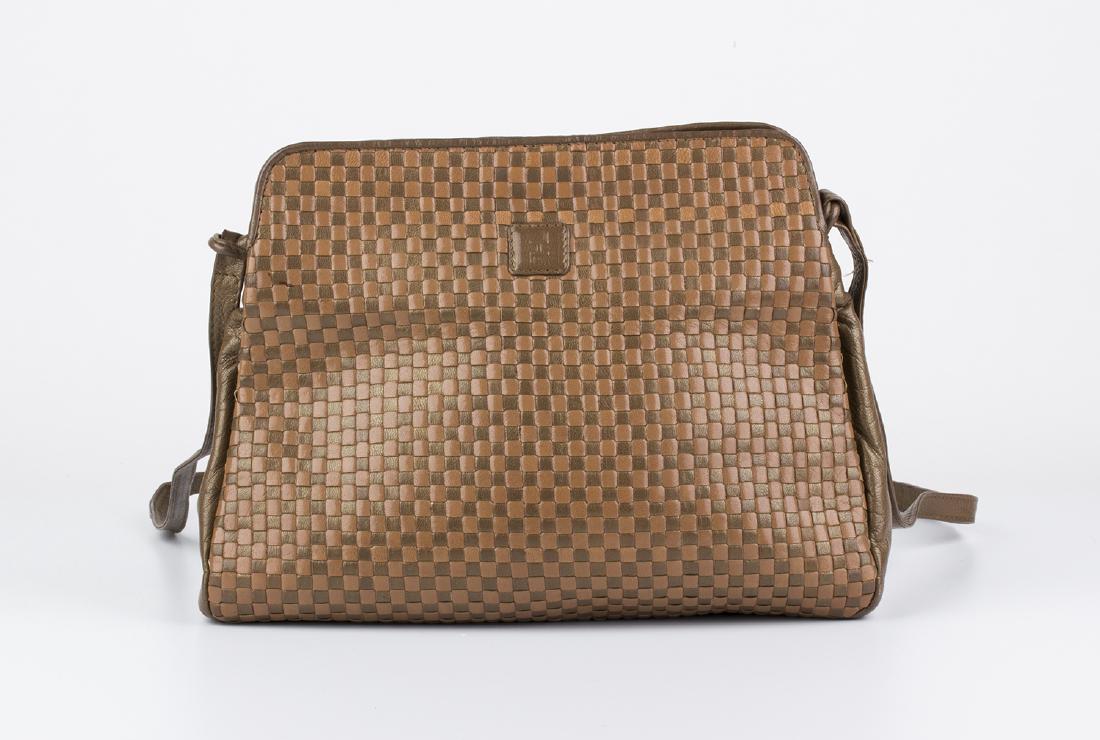 VINTAGE FENDI BROWN WOVEN LEATHER BAG (1 of 4)