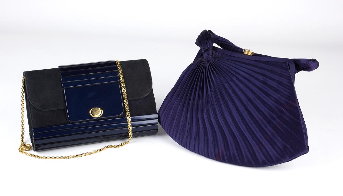 LOT OF VINTAGE BAGS (1 of 1)