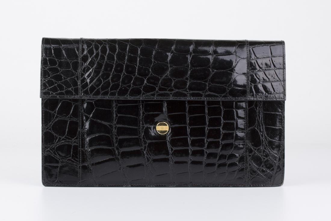 VINTAGE BLACK CROCODILE CLUTCH (1 of 5)