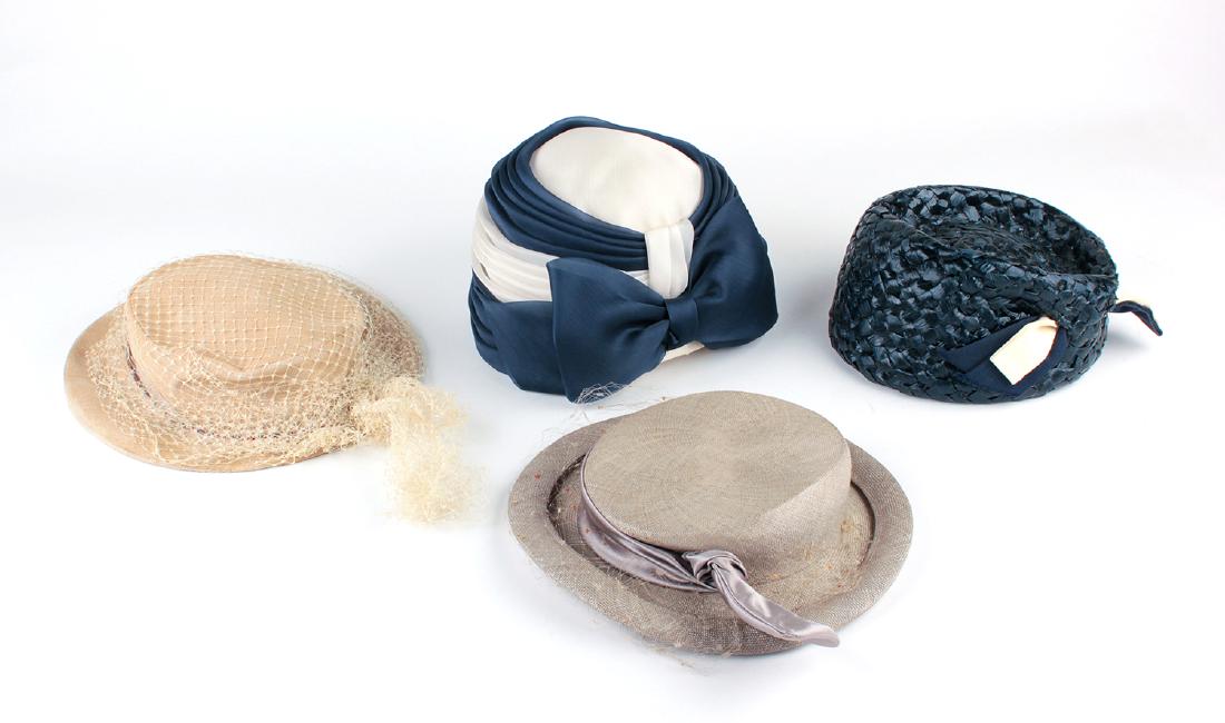 LOT OF VINTAGE LADIES HATS (1 of 1)