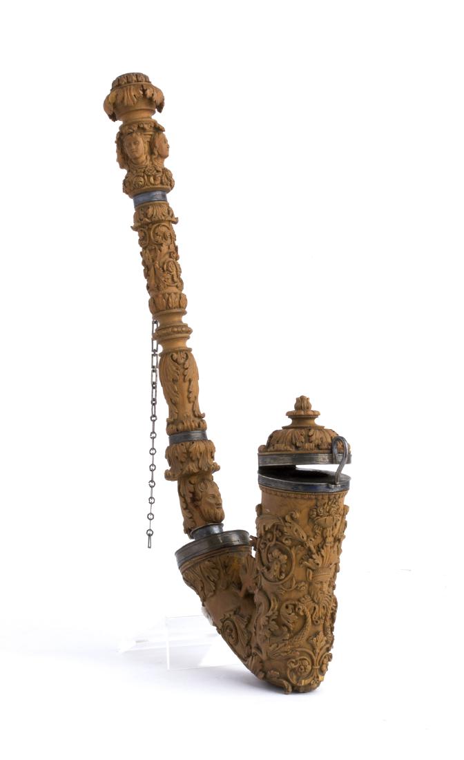 Meerschaum pipe; England, late 19th early 20th Century (1 of 2)