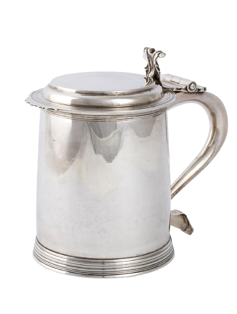 A QUEEN ANNE STYLE STERLING SILVER (925‰) CYLINDRICAL (1 of 7)