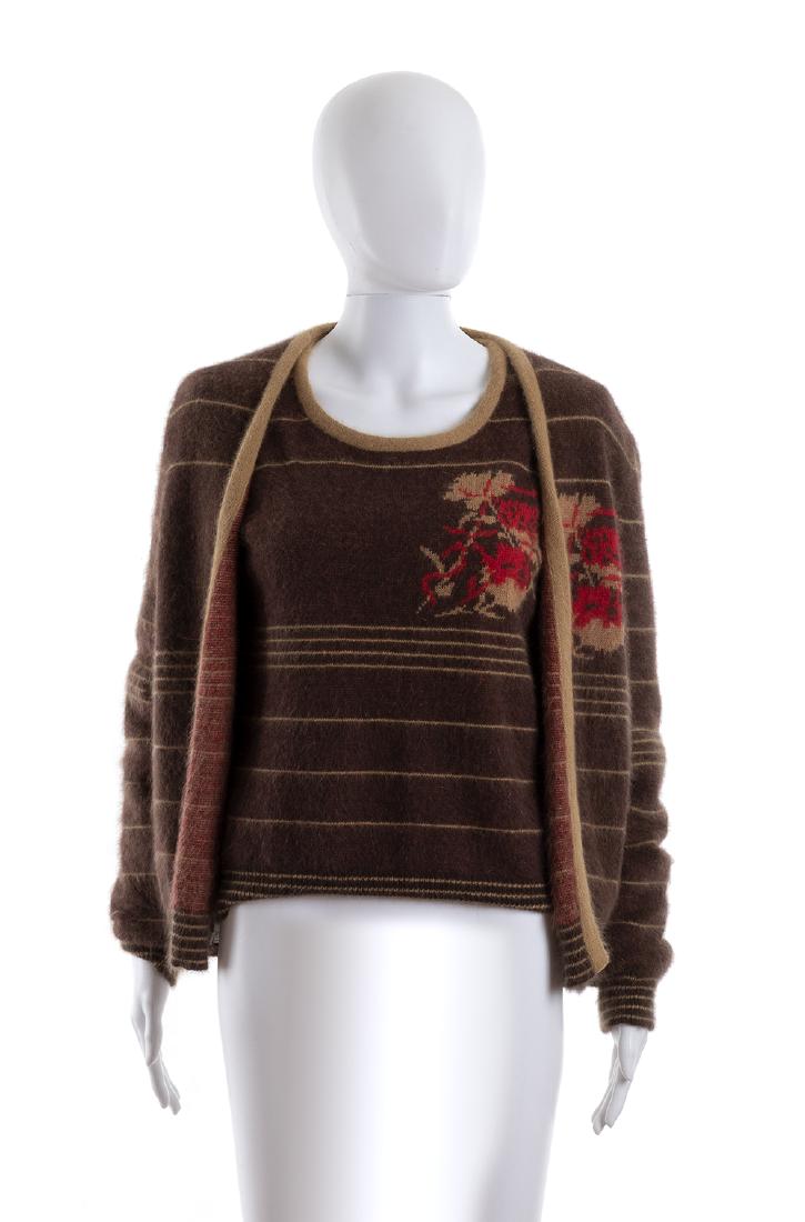 LANCETTI TWIN SET 70s: LANCETTI TWIN SET 70s A wool angora twin set. Bust 92 cm Condition grade B