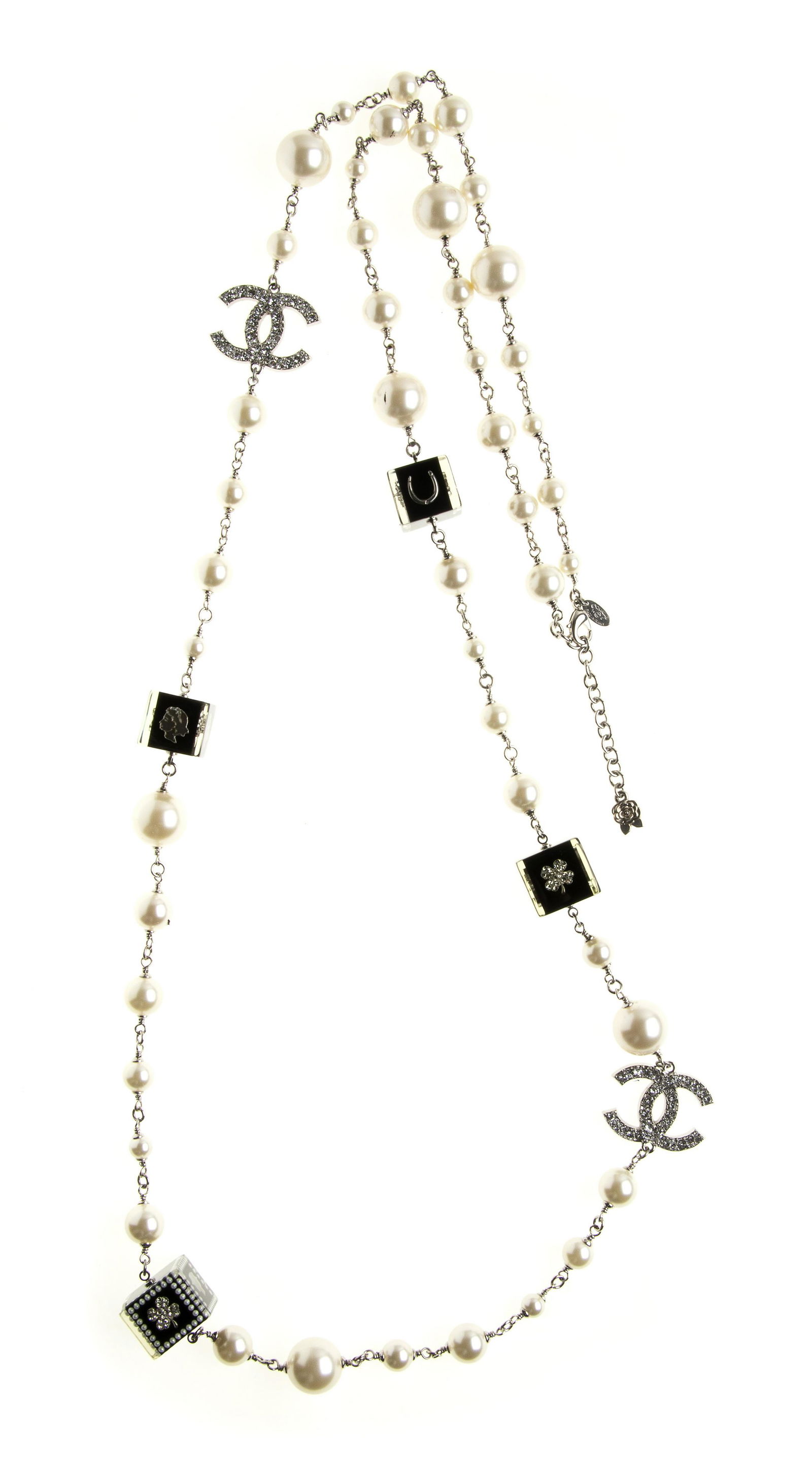 CHANEL PEARL NECKLACE 2015 ca (1 of 1)